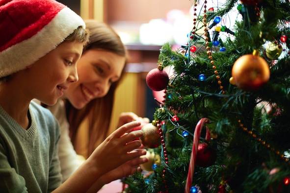 christmas scenes around the world