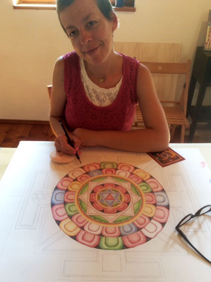 coloring mandalas with colored pencils