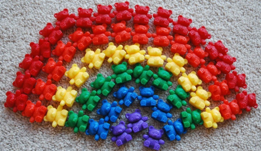 10 Ways to Play and Learn With Counting Bears | What Can We Do ...