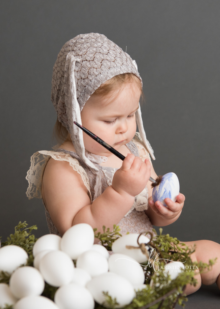 Vintage Inspired Toddler Easter Pictures | Kristen Fotta Photography
