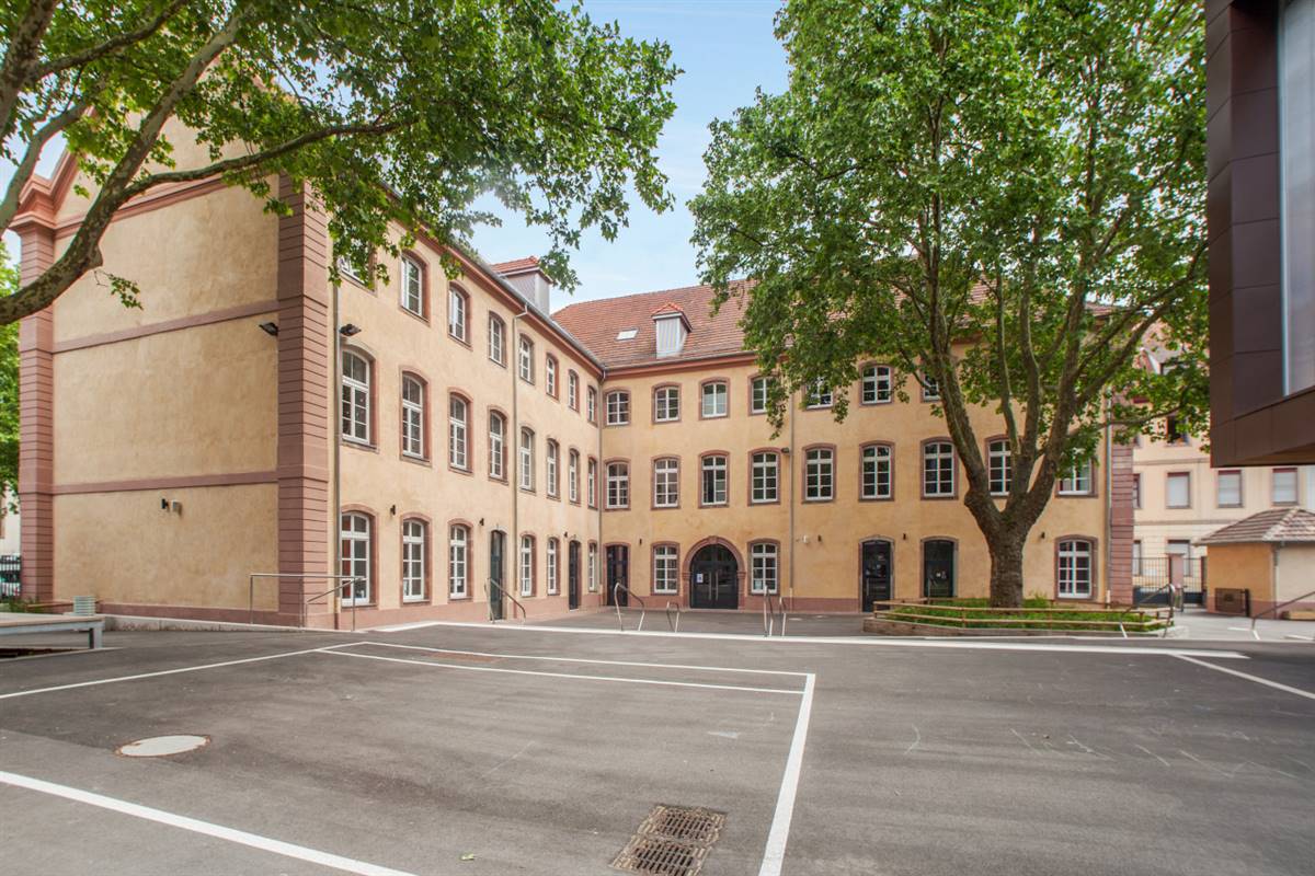 Elementary School in Mulhouse, France