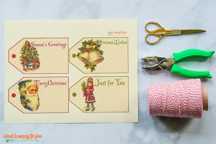 Free Printable Vintage Christmas Tags | i should be mopping the floor