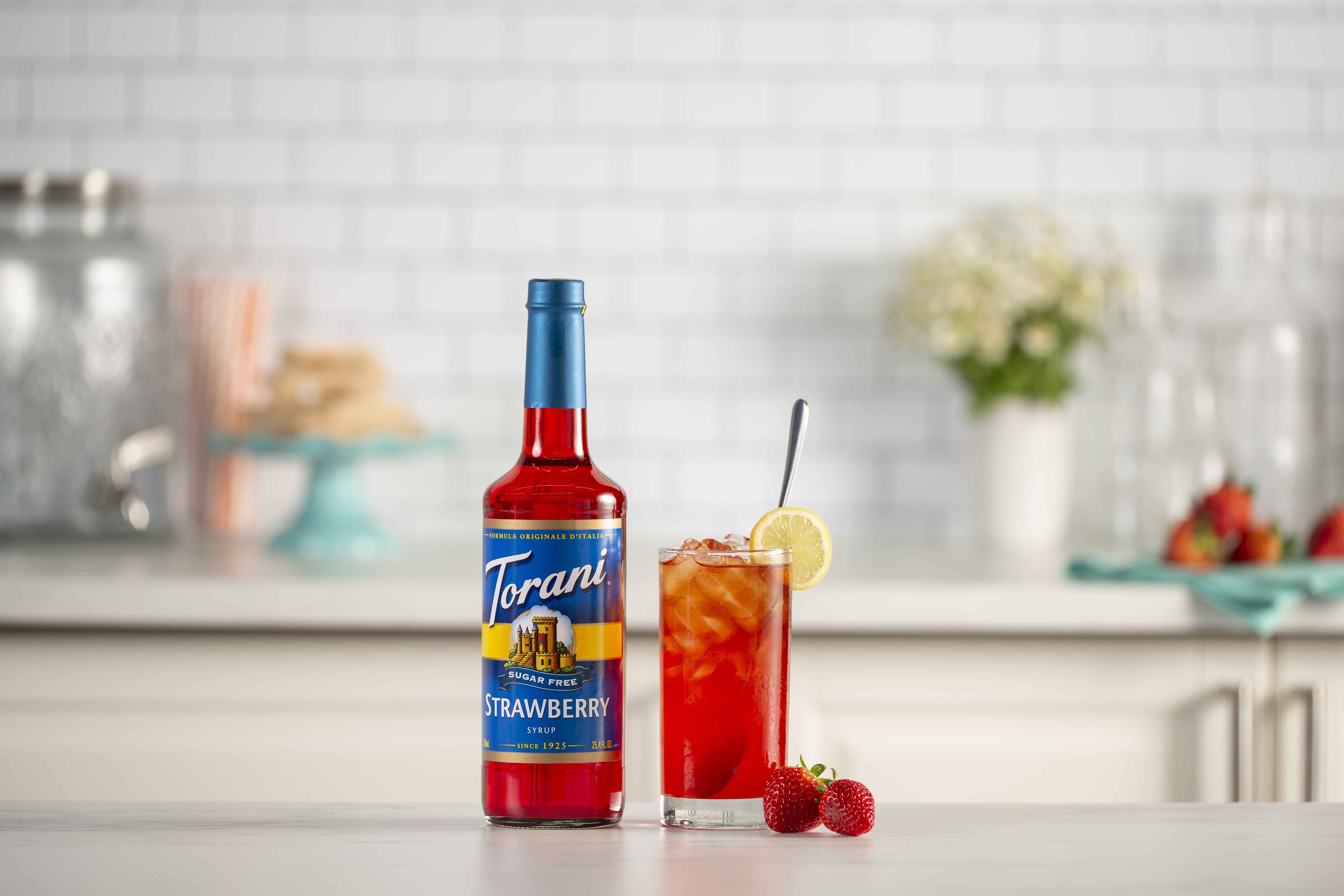 Light Strawberry Refresher | Torani