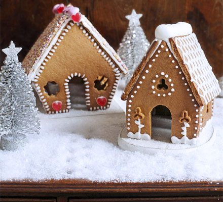 Mini gingerbread houses