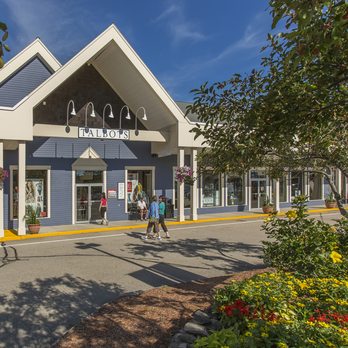 THE KITTERY OUTLETS - Updated August 2024 - 20 Photos &  49 Reviews ...