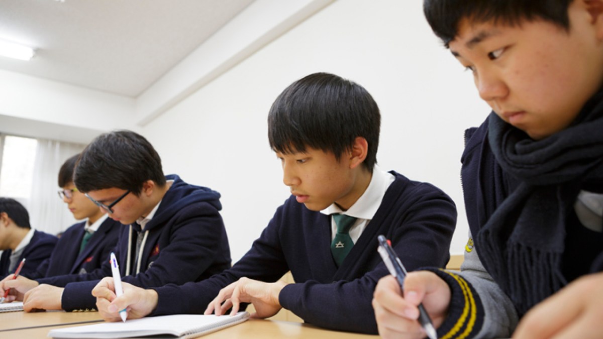 South Korean students wracked with stress | Poverty and ...