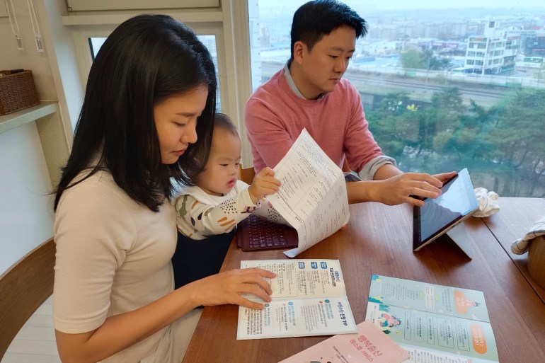 South Korea has so few babies it is offering new parents $10,500 ...