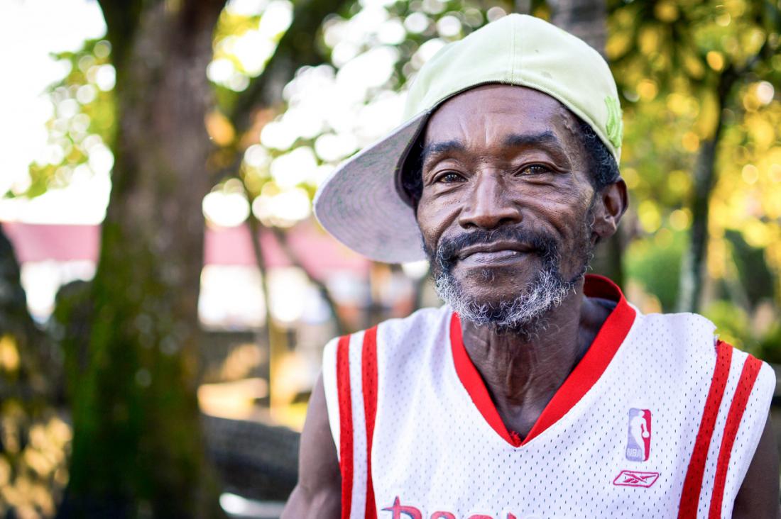 Can we halt aging? Math says no