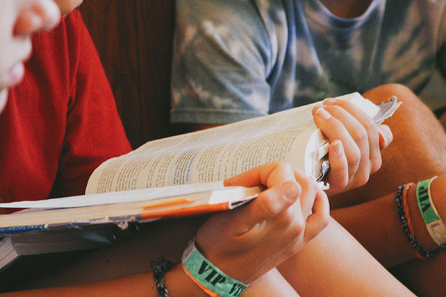 Bible Study for Middle Schoolers: What You Need to Know Now