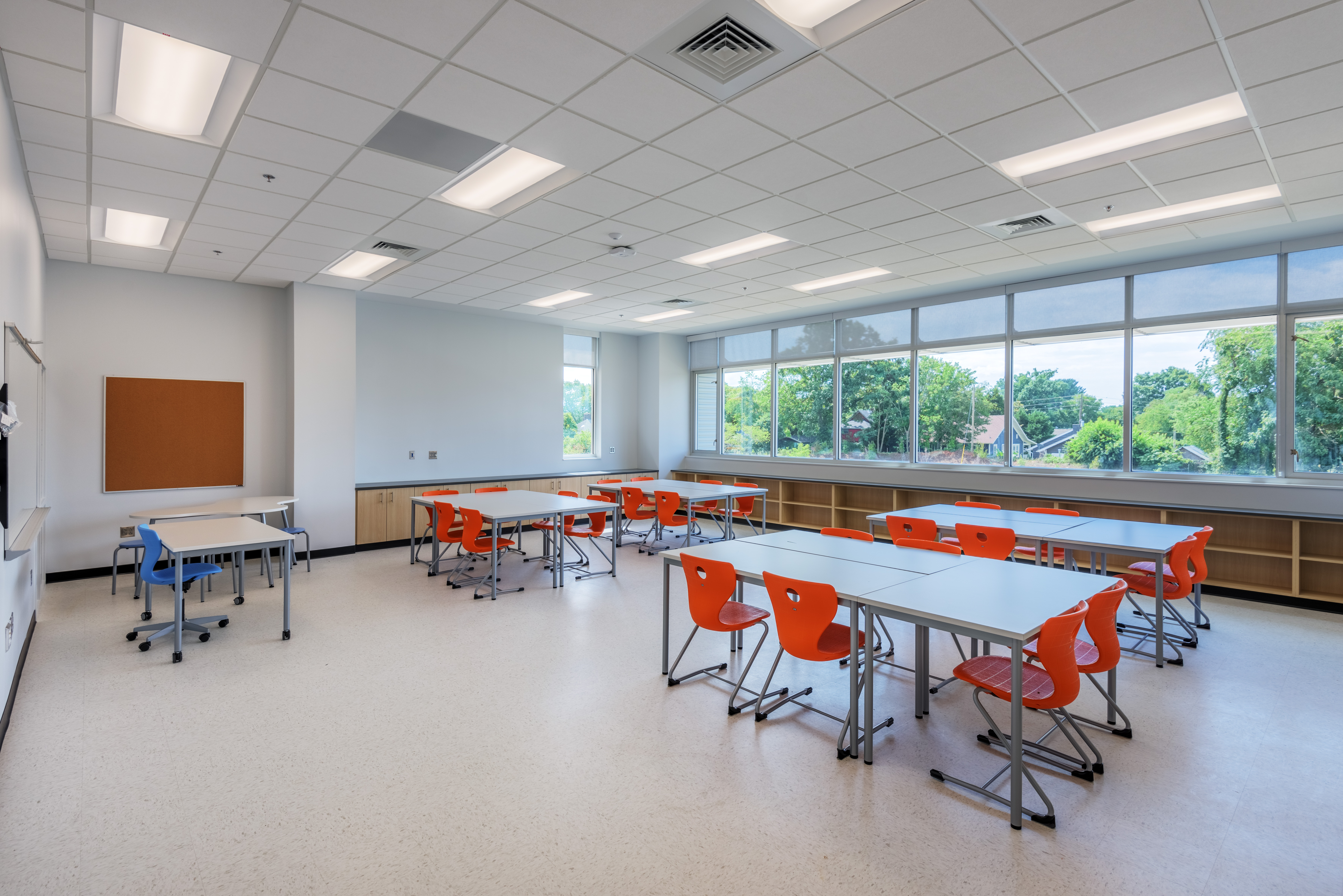 Asheville Middle School K12 Education Classroom - Barnhill ...