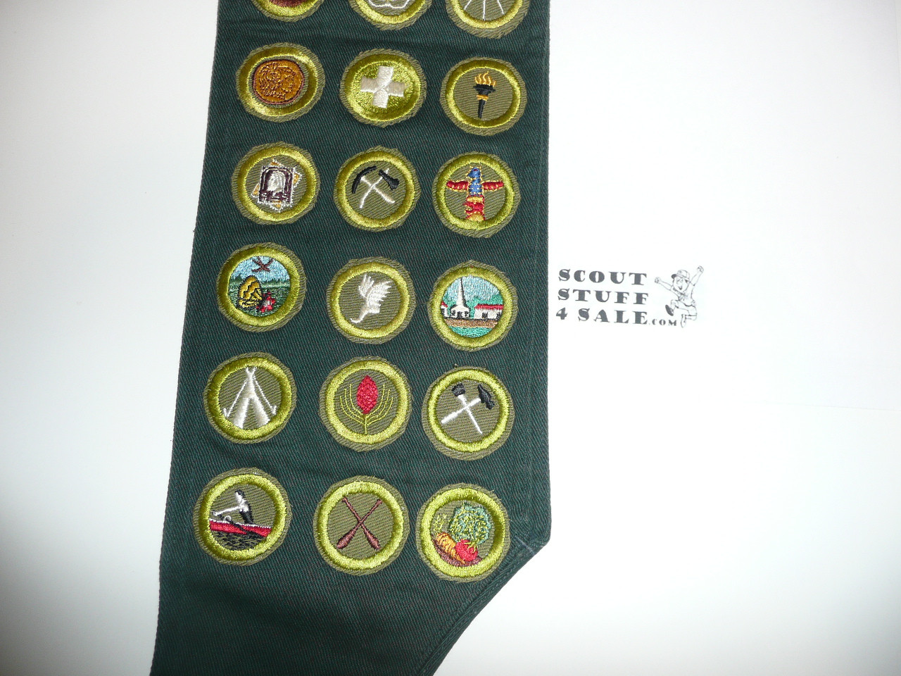 Merit Badges vs. Traditional Patches: Whats The Difference?
