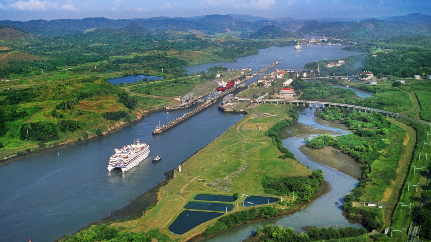 An unprecedented drought is affecting the Panama Canal. El Niño ...