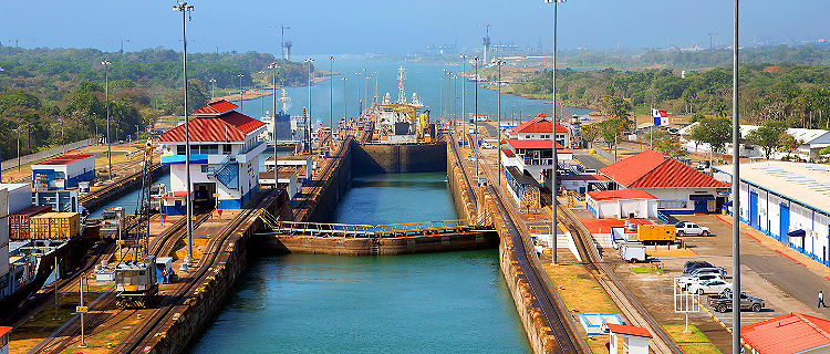 Kreuzfahrten nach Panamakanal (Durchfahrt), Panama | Royal ...