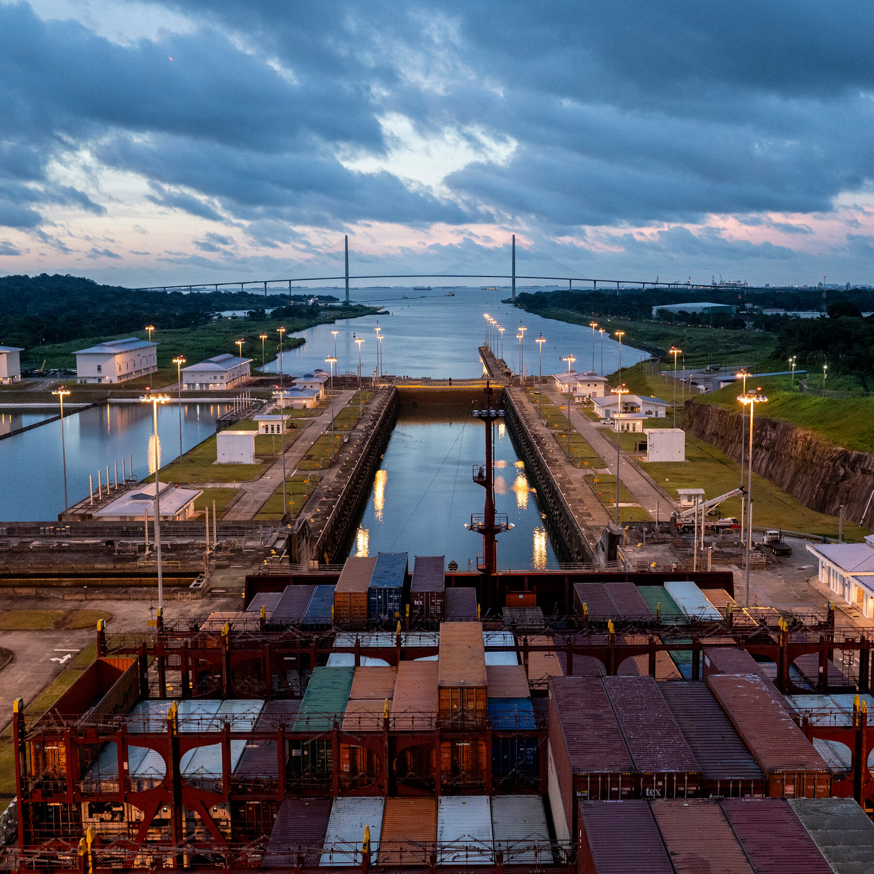 Why the Panama Canal Didnt Lose Money When Ship Crossings Fell ...