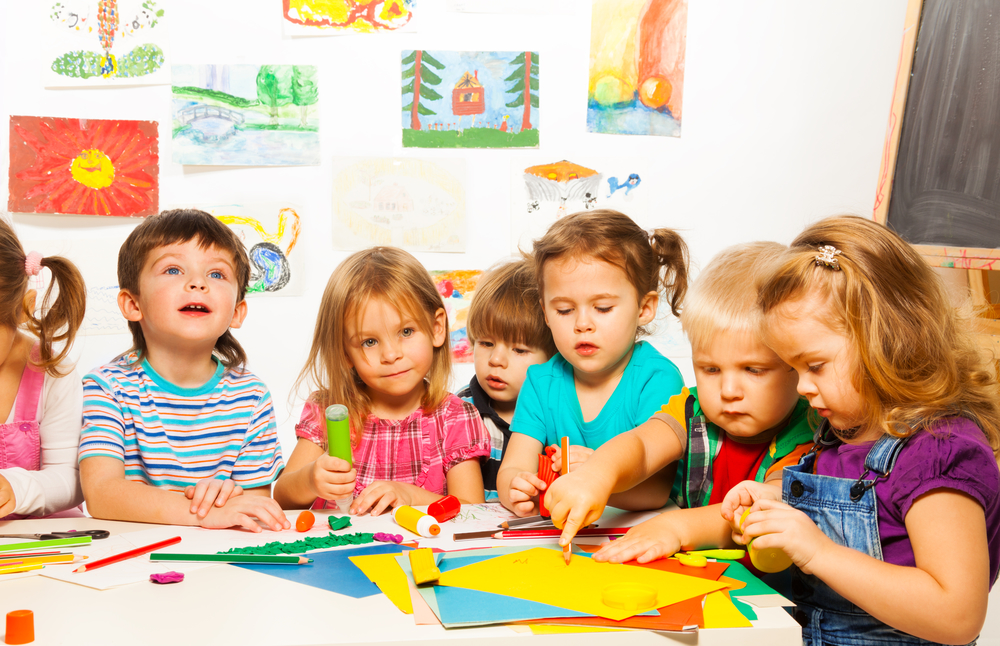 6 Creative Art Activities for Preschoolers | Woodlands Tree House ...