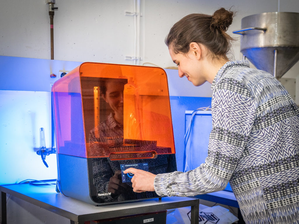 Formlabs RS-F2-TO15-01 3D Print, Resin, Tough 1500, for Form 2/3 ...