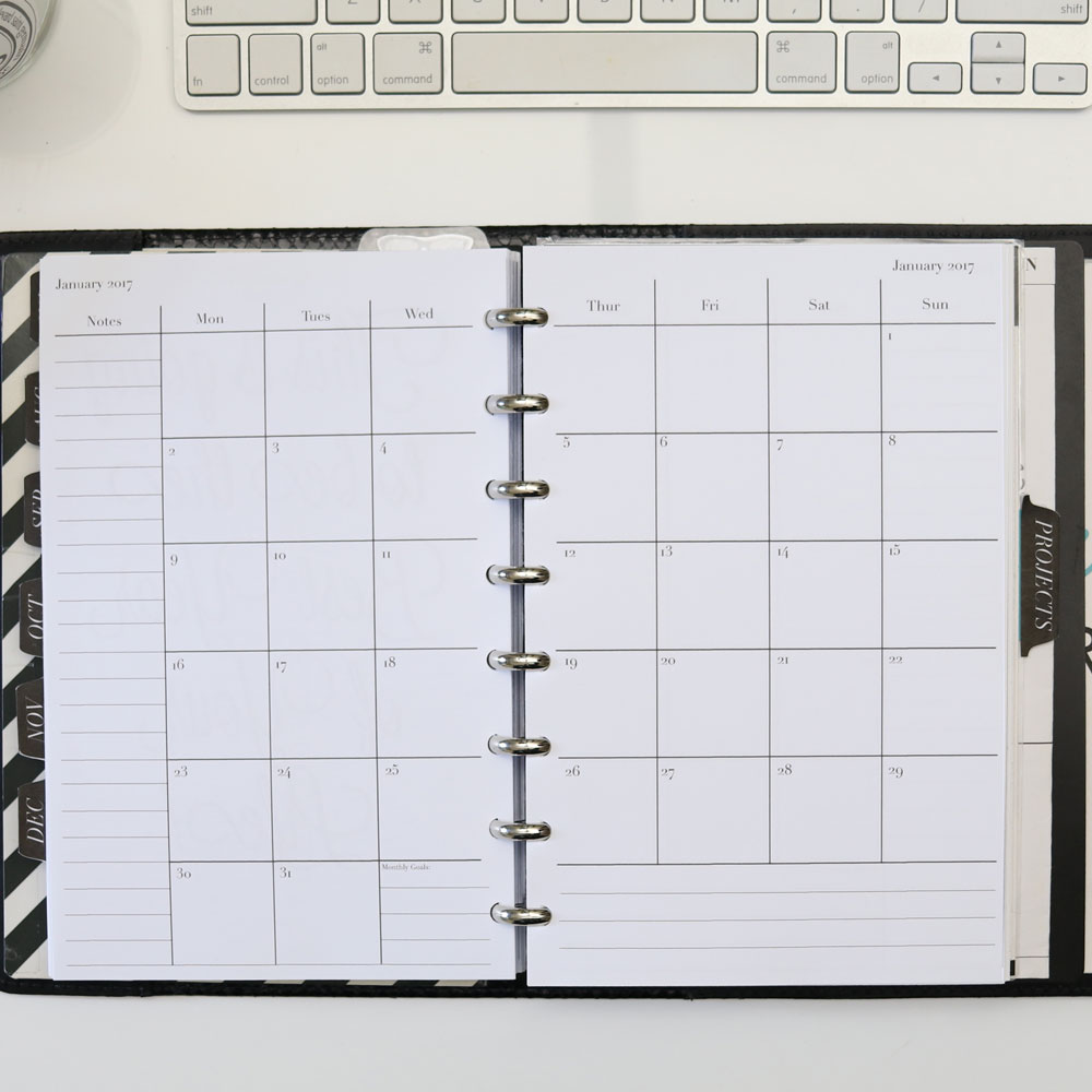2018 Month on 2 Pages Printable Insert {A5 Sized}
