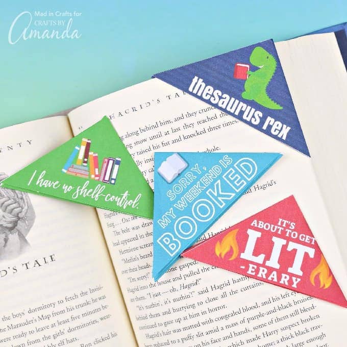 Corner Bookmarks: printable book-related puns that book nerds will ...