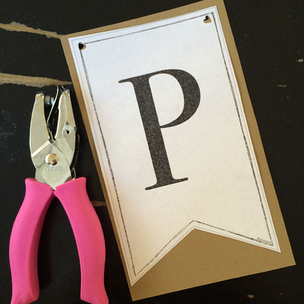 printable classic alphabet banner pennants
