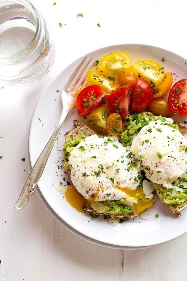 Simple Poached Egg and Avocado Toast Recipe - Pinch of Yum