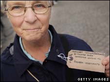BBC NEWS | UK | Service for forgotten evacuees