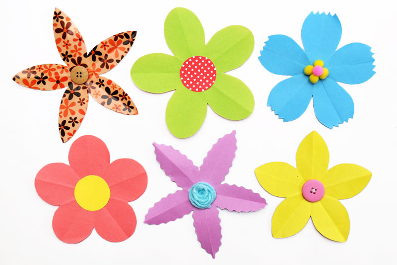 Folding Paper Flowers (5 Petals) | Kids Crafts | Fun Craft Ideas ...