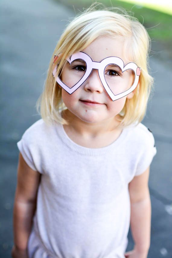 DIY: Last-Minute Printable Heart Glasses