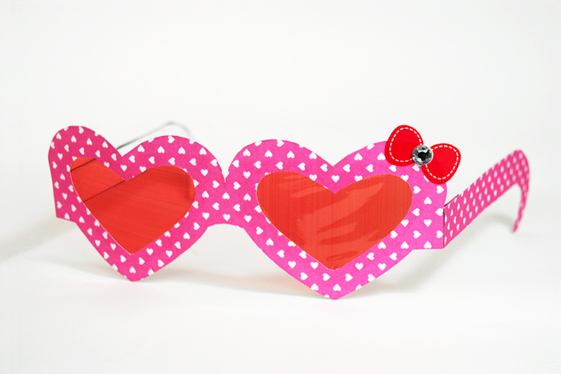 printable heart shaped glasses