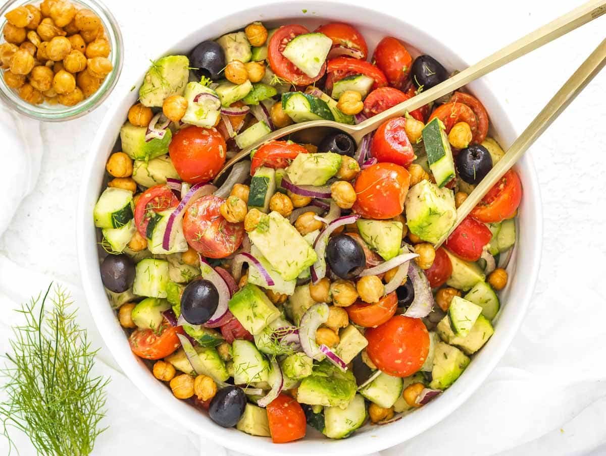 Light Dinner Ideas for Every Occasion: 25 Easy Recipes