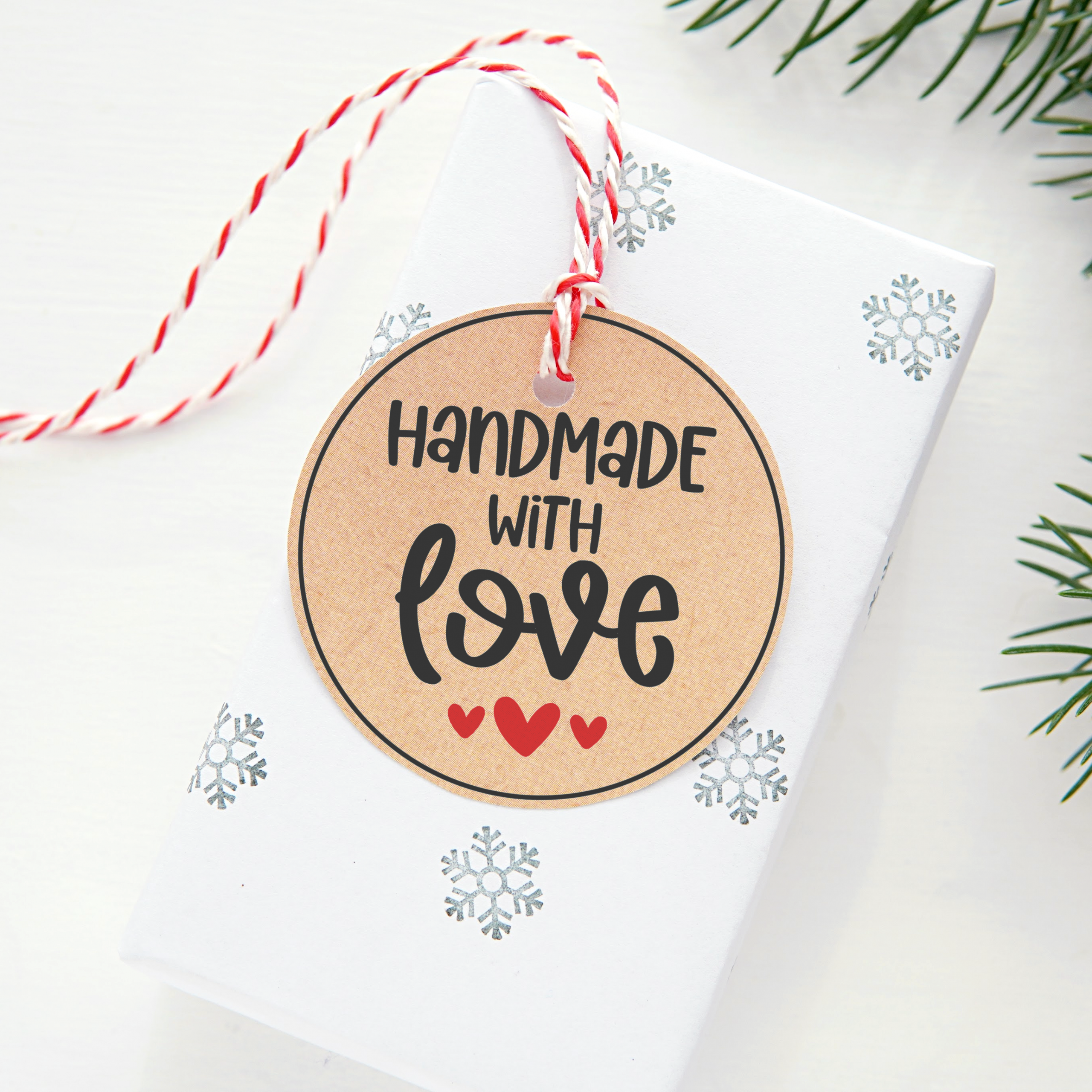 Free Gift Tag Printable - Handmade with Love - Stitchberry