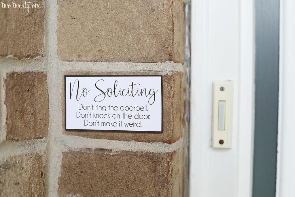 printable no soliciting door sign