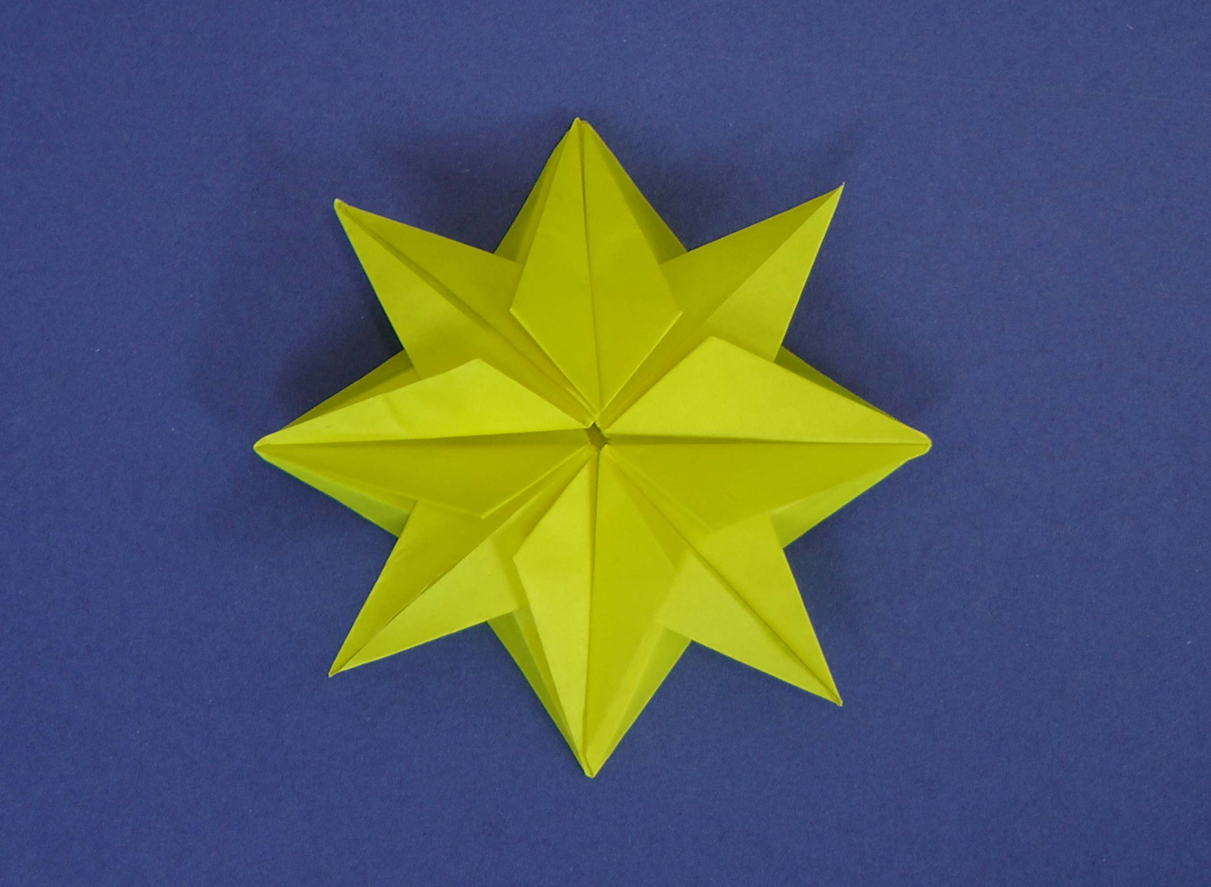 Origami Christmas Star - Tavins Origami