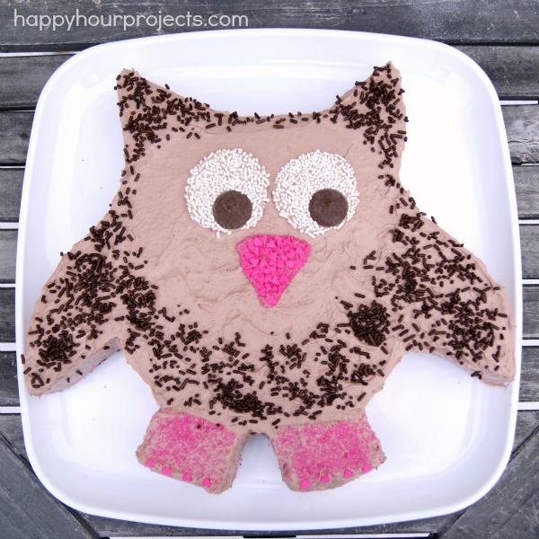 Easy Owl Cake With #CoolWhipFrosting - Happy Hour Projects