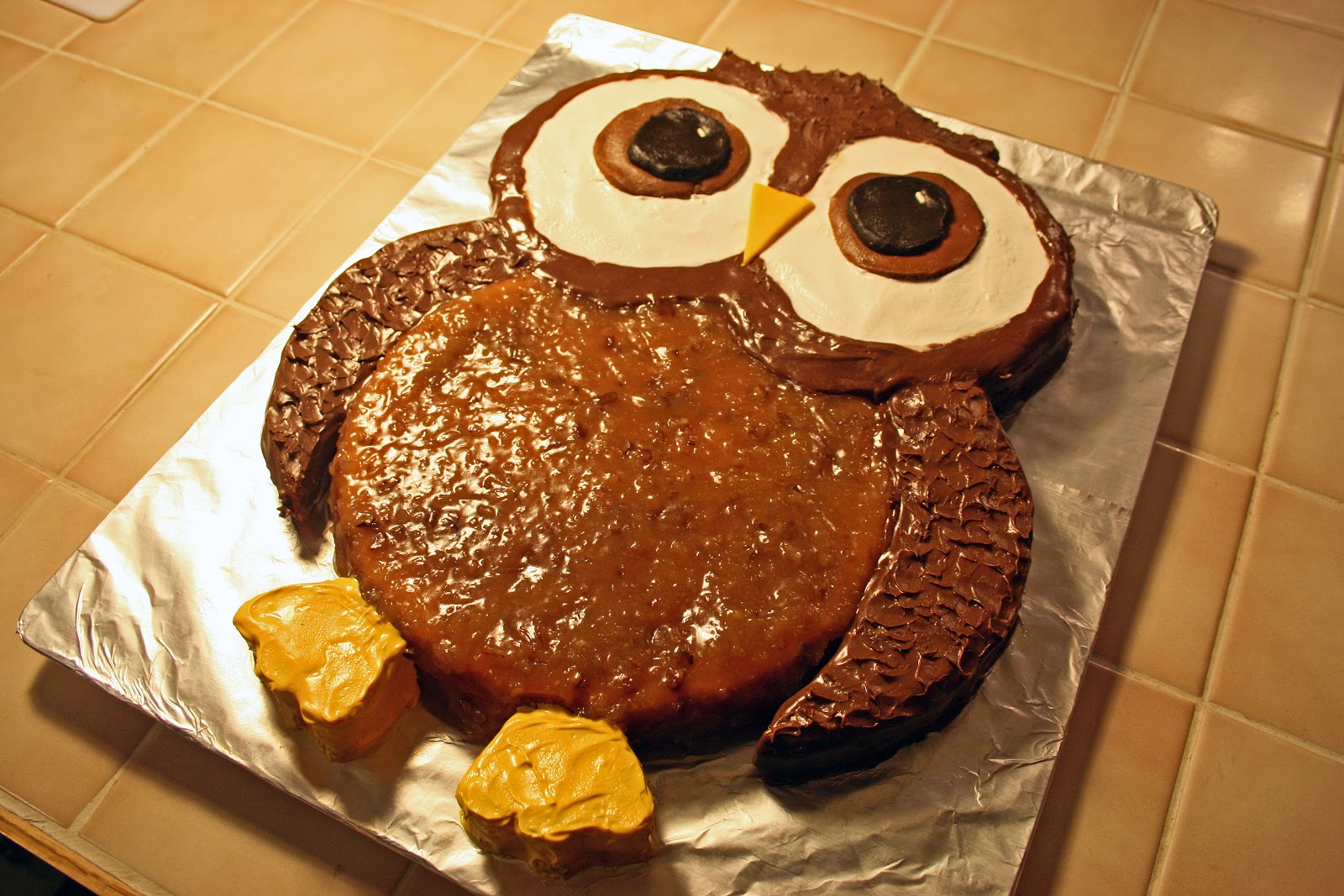 Lazy Gluten Free: Birthday Extravaganza: An Owl Cake For Melanie