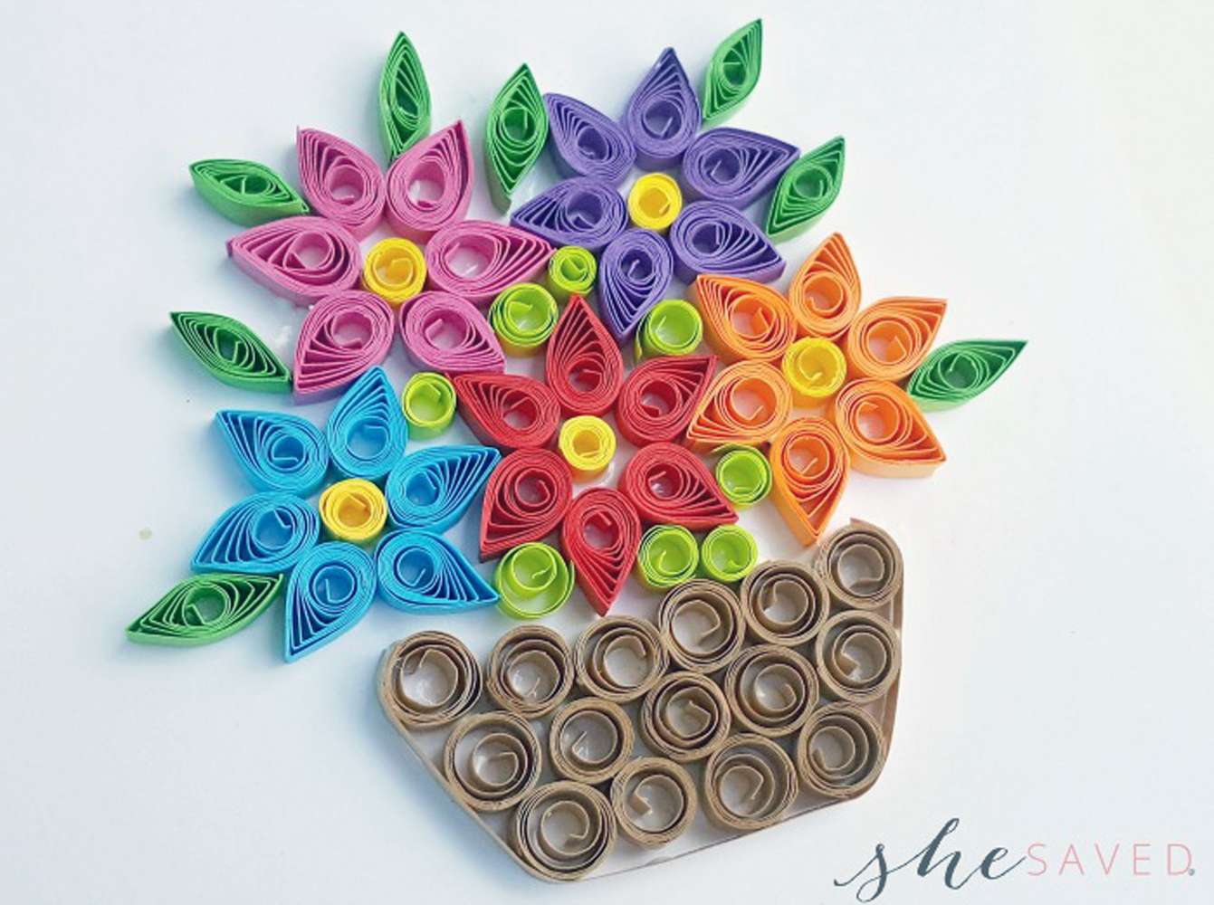 11 Paper Quilling Patterns for Beginners