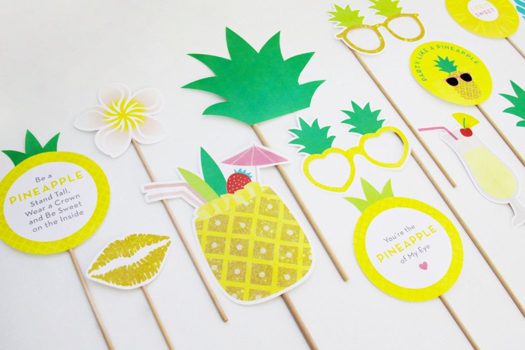 printable pineapple photo booth props