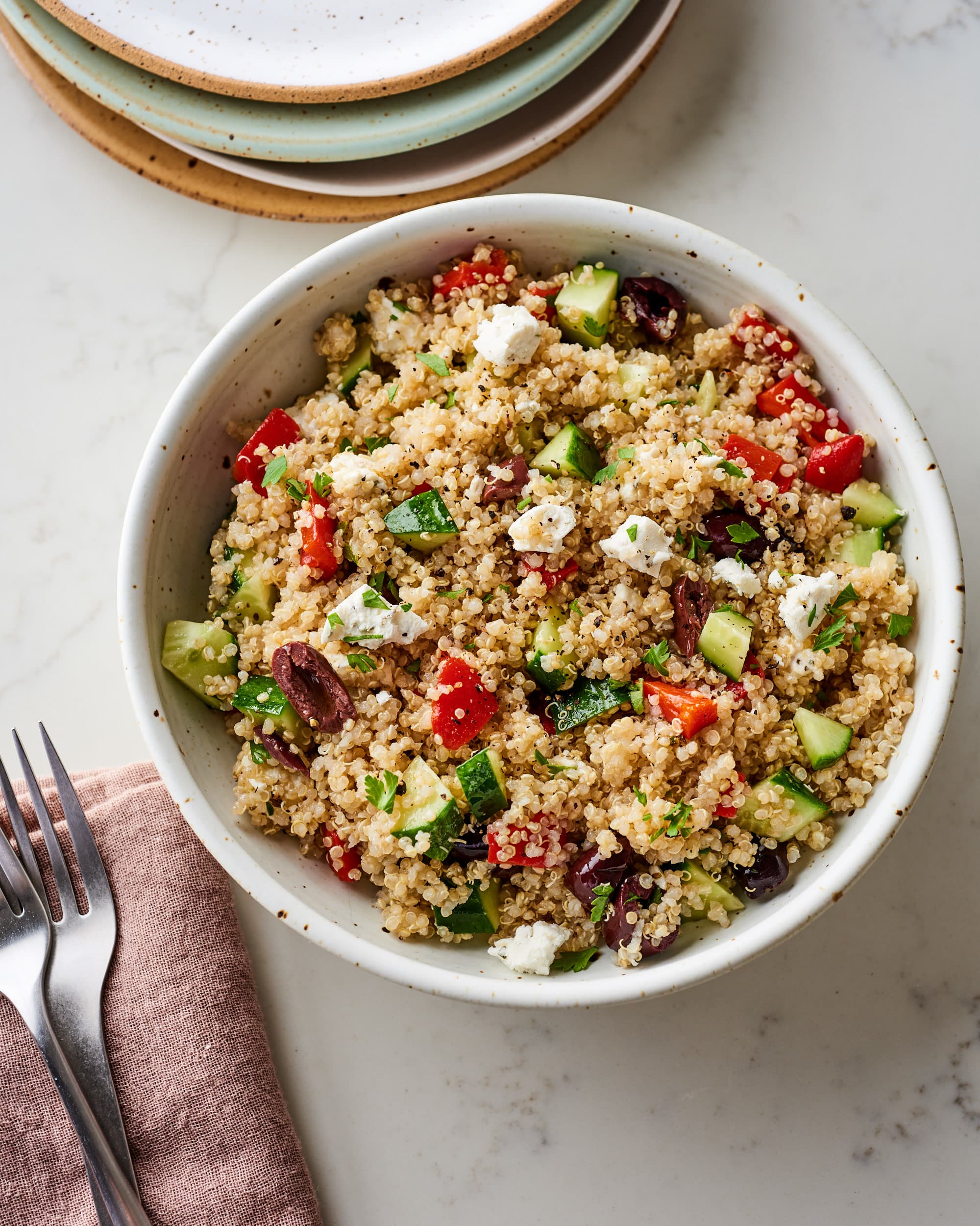 Mediterranean Quinoa Salad Recipe (With Vegetables &  Cheese) | The ...