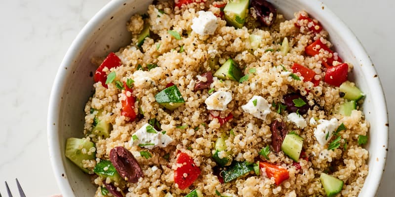 Mediterranean Quinoa Salad Recipe (With Vegetables &  Cheese) | The ...