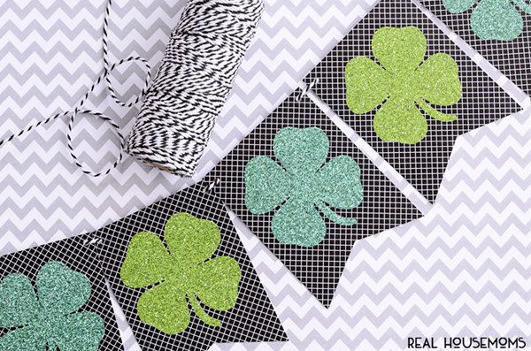 Free Printable Shamrock Banner ⋆ Real Housemoms