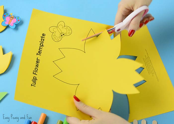Paper Tulip Flower Craft with Printable Template - Easy Peasy and Fun