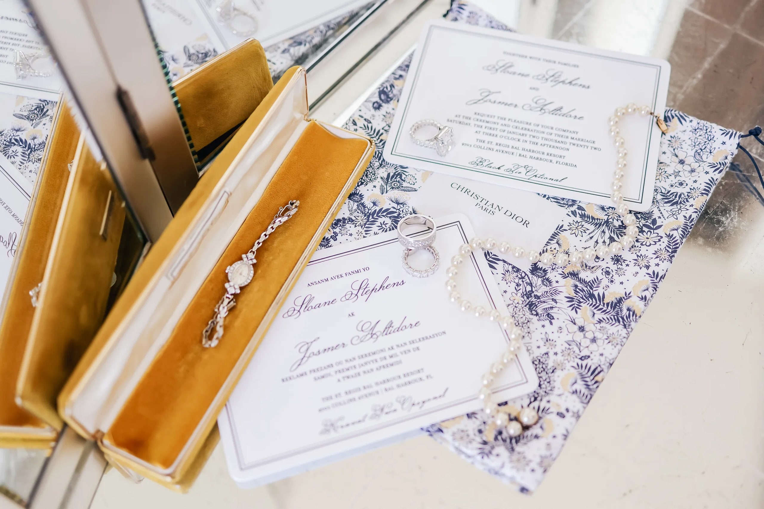 44 Vogue-Worthy Wedding Invitation Ideas to Shop Online | Vogue