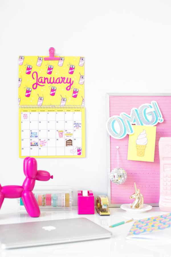 Free Printable 2017 Wall Calendar!!!! - Studio DIY