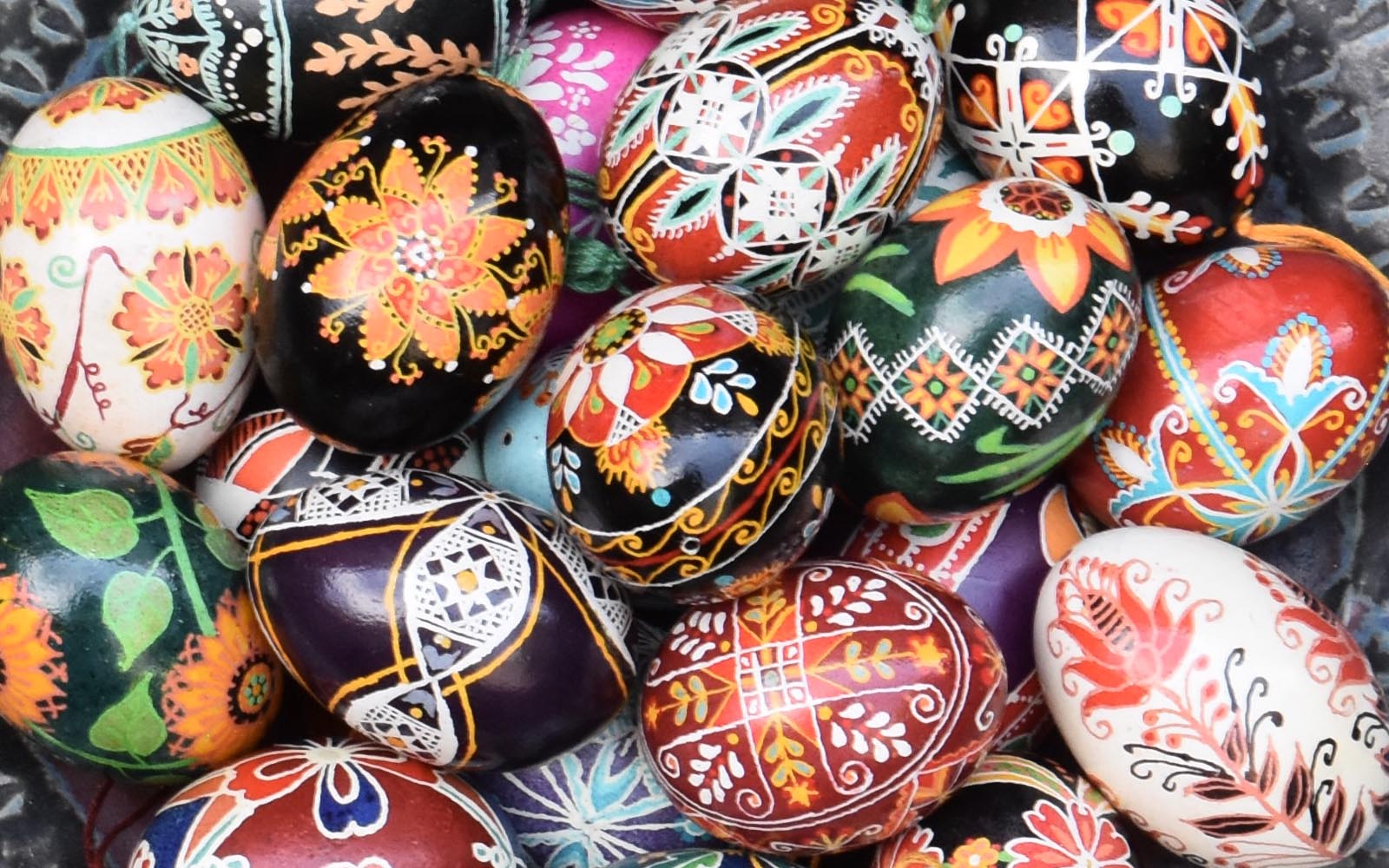 Heritage Highlights: The Practice of Pysanky Eggs — Rivers of Steel
