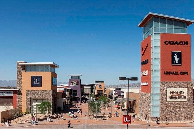 Phoenix Premium Outlets is one of the best places to shop in Phoenix
