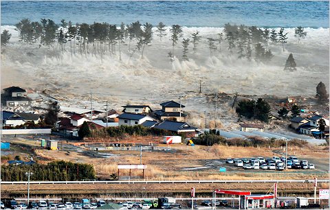 Teaching Ideas: The Earthquake and Tsunami in Japan - The New York ...