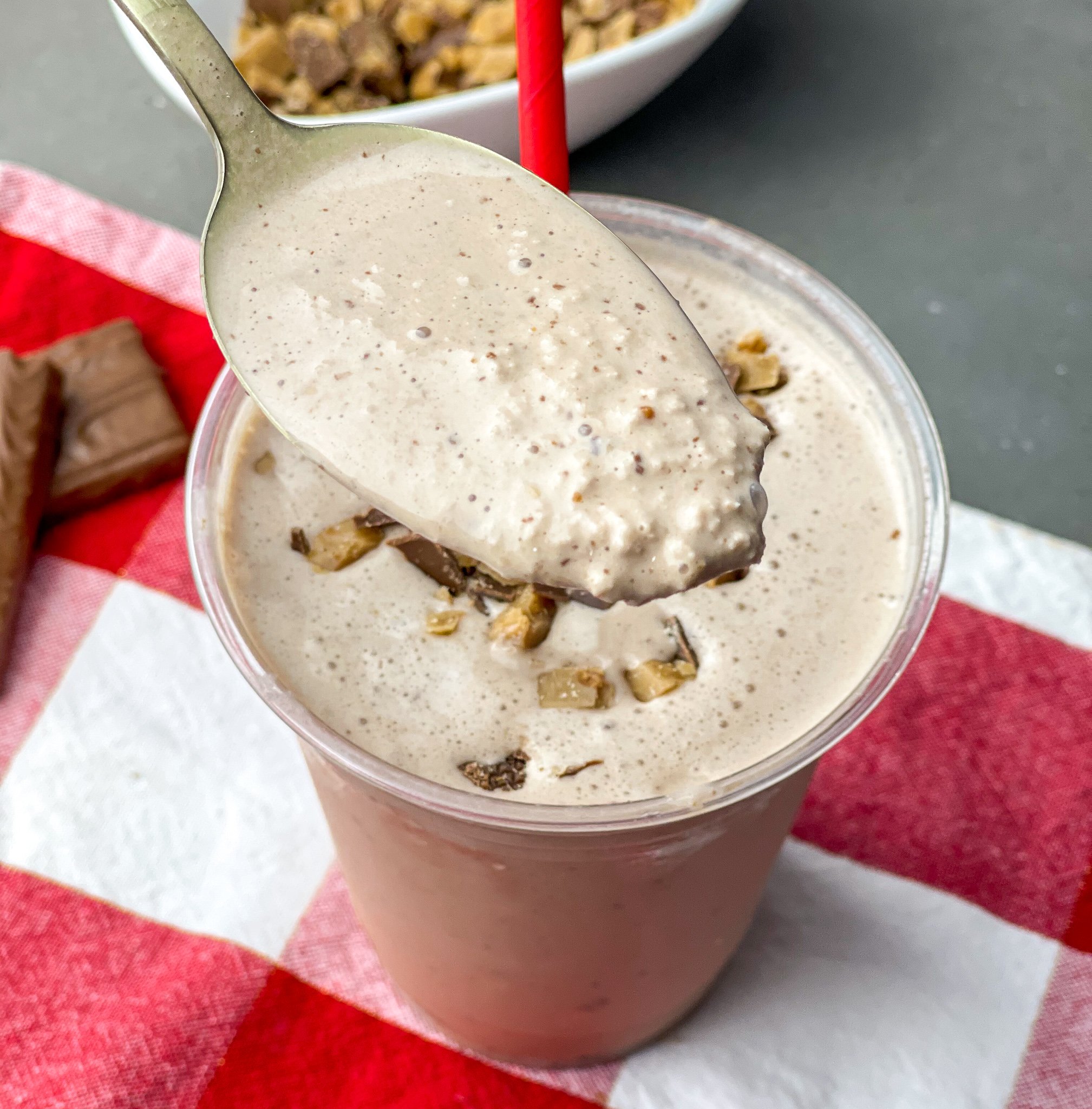 Wendys Twisted Frosty Copycat Recipe - Bad Batch Baking ...