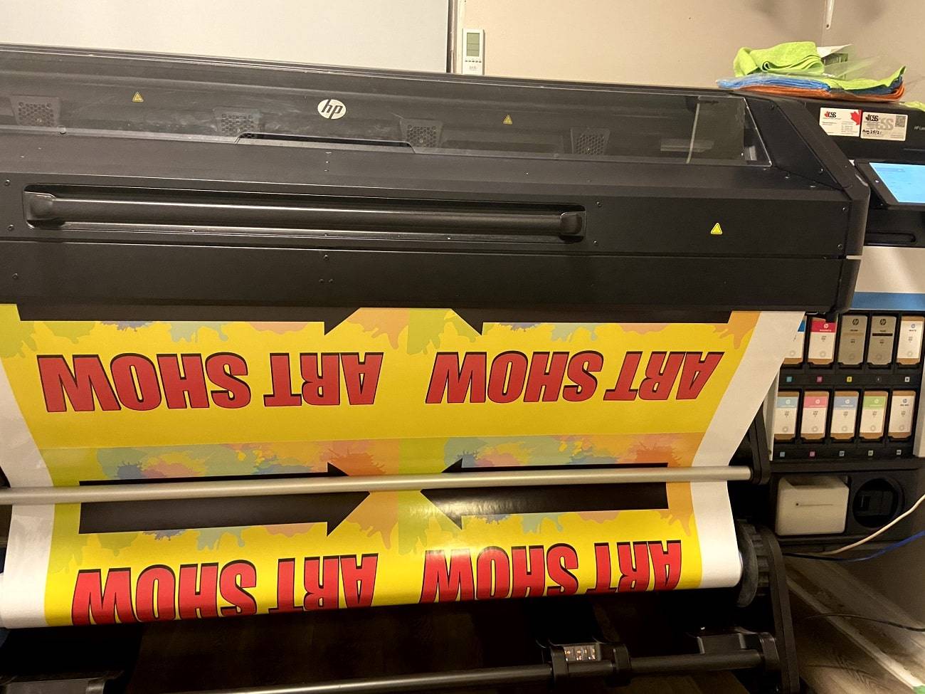 Vinyl printing in Vancouver with discount 25-50%
