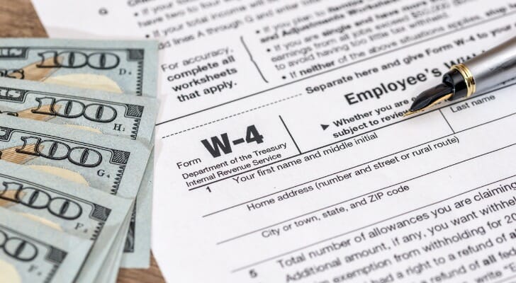 How to Fill Out the W-4 Form (2024)