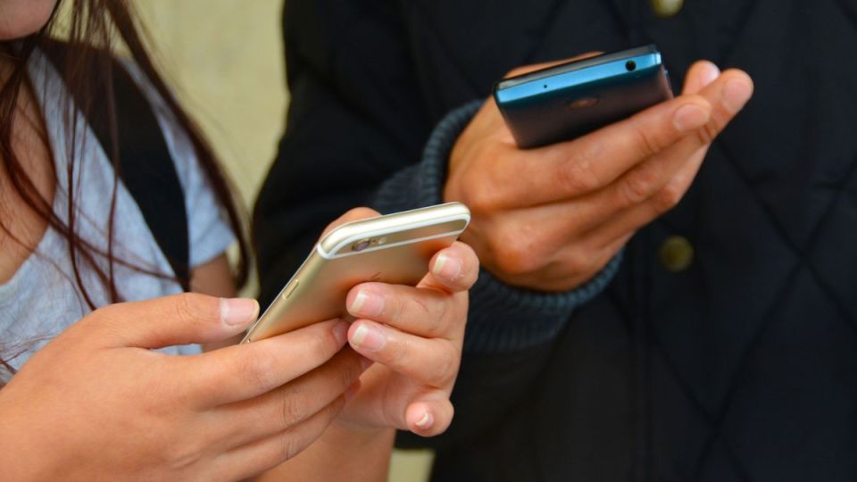Whose Phone is This? by Suzanna Boyd | TPT