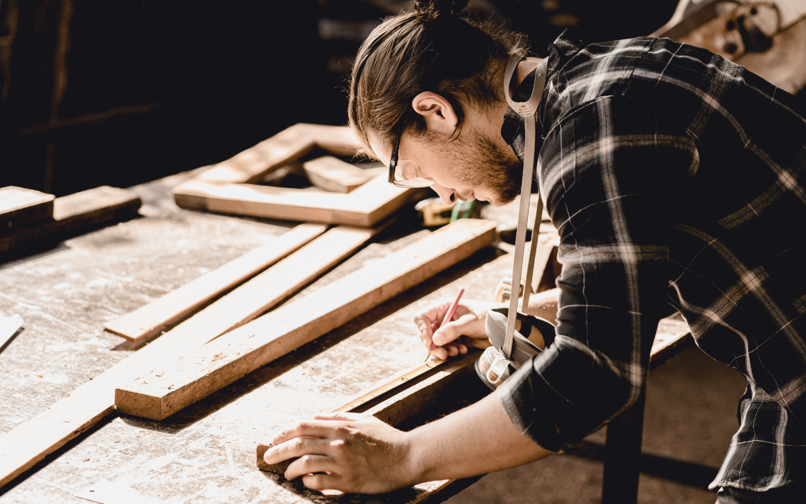 9 Profitable Woodworking Business Ideas to Try In 2024: Ultimate ...